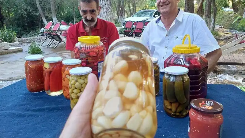 Araban Sarımsağı ile Yapılan Turşu: Doğal Şifa Kaynağı mı?