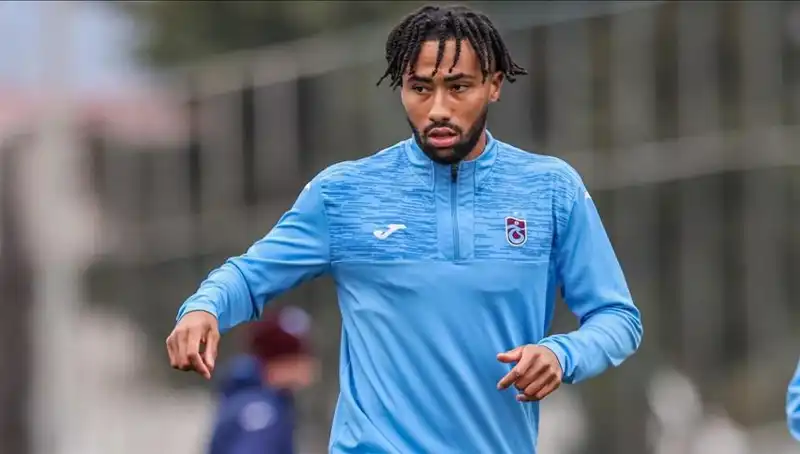Trabzonspor’a Folcarelli'den Kötü Haber: Transfer Süreci Çatışıyor!