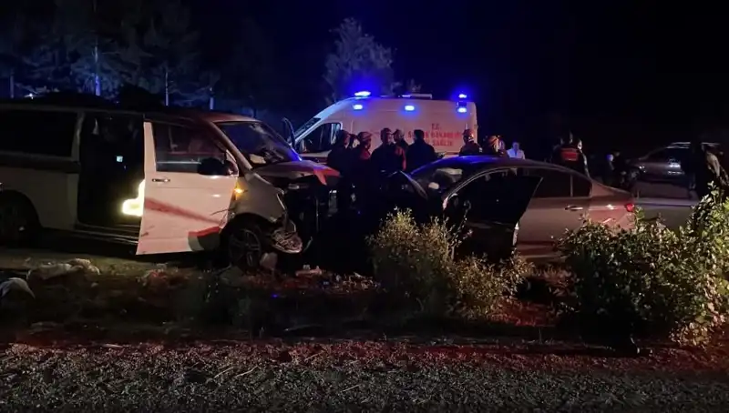 Ters Yön Faciası: Kafa Kafaya Çarpışma ile Can Kayıpları