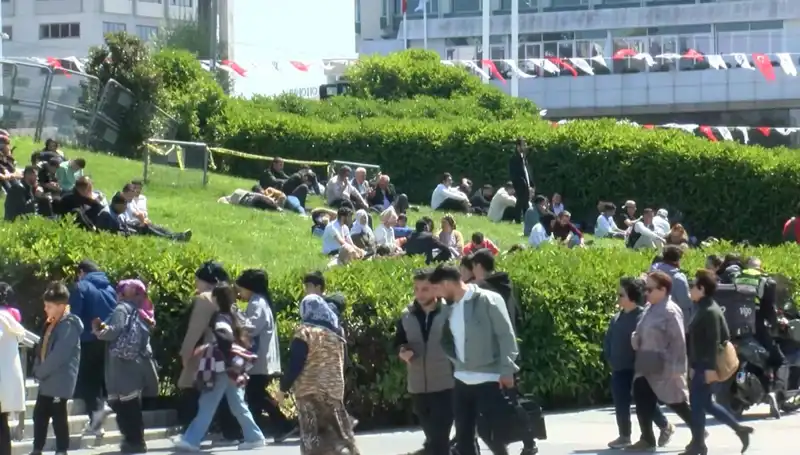 Taksim'de Deprem Yoğunluğu: İstanbul İçin Tehlikeli Gelişmeler