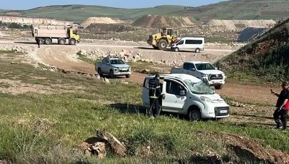 Mardin’de Korkutan Kaza: Dört Kişinin Yaralandığı Trafik Kazası