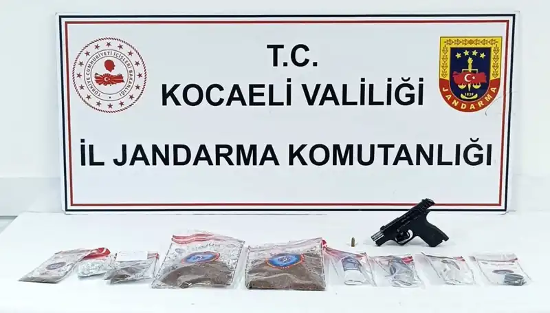 Kocaeli’de Uyuşturucu Operasyonu: 20 Kişi Gözaltında!