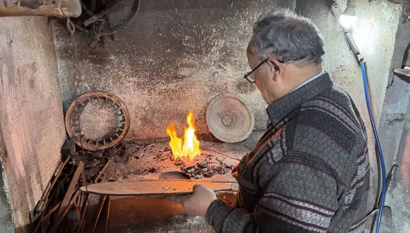 Nostaji Dolu Bir Dükkan: Baba Mesleği 20 Metrekare Alanda Canlanıyor