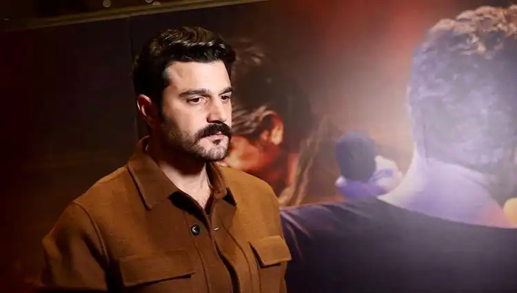 Murat Göğebakan: Kalbim Yaralı Oyuncuları ve Kadrosu Açıklandı!