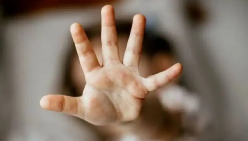 Çocukların Güvenliği İçin Kritik Bir Gözaltı: Uygunsuz Görüntüler Paylaşımı