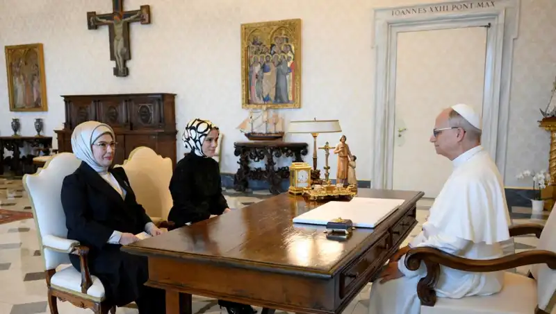 Emine Erdoğan ve Papa Leo: Gazze Üzerinde Tarihi Zirve Gerçekleşti