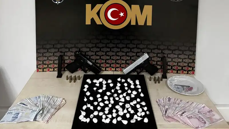 Çeşme'de Gerçekleşen Silahlı Saldırı Olayında 3 Kişi Gözaltına Alındı