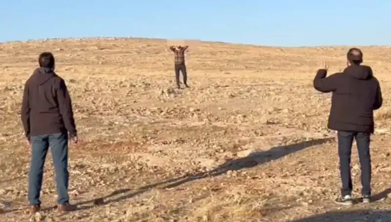 Jandarma ve MİT'in Koordineli Operasyonu: Terör Örgütünün Sabotajcısı Teslim Oldu
