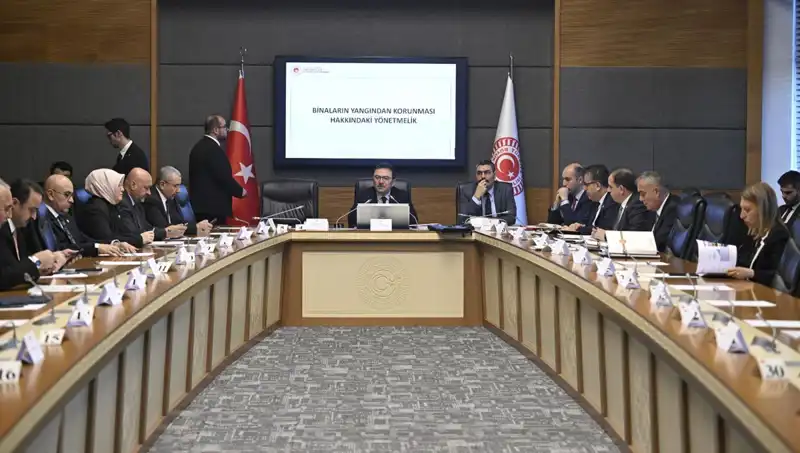 Kartalkaya'daki Otel Yangını: TBMM Araştırma Komisyonu Acil Toplantı Yapıyor