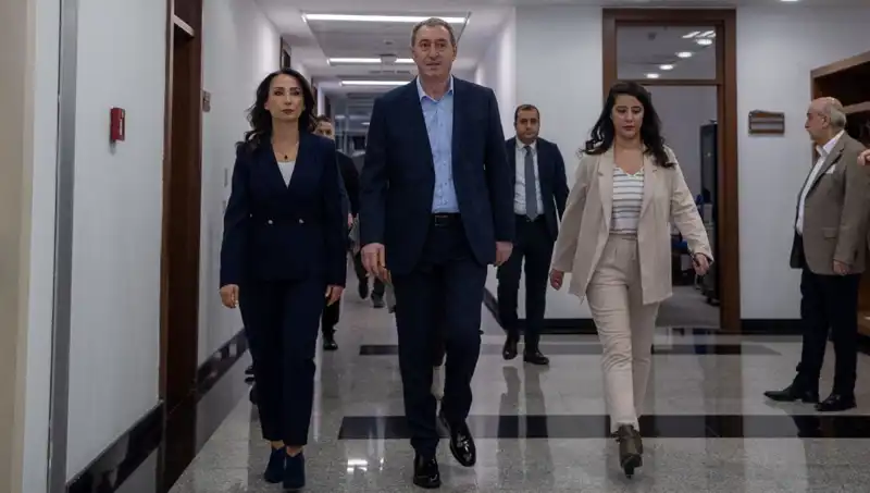 DEM Parti Heyetinin Siyasi Turunda Bugün İki Önemli Görüşme Gerçekleşecek