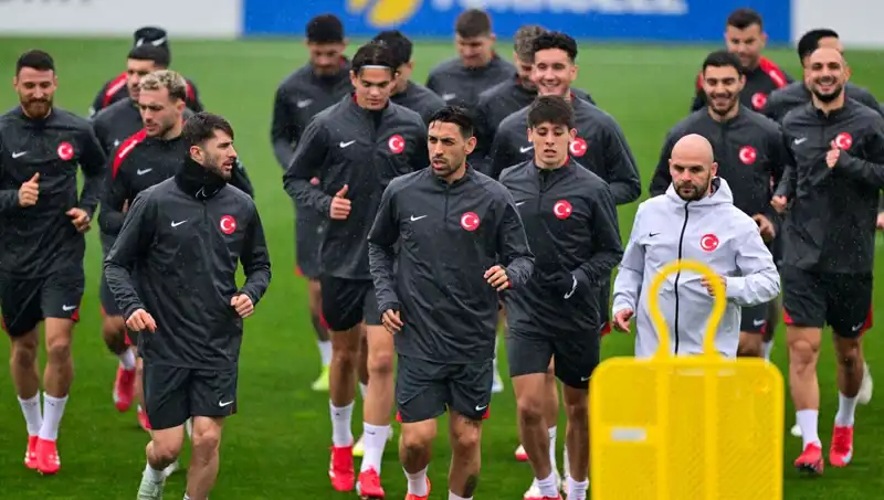 Milli Takım Çalışmalarına Başladı: Ağrılar Yüzünden İki Futbolcu Eksik