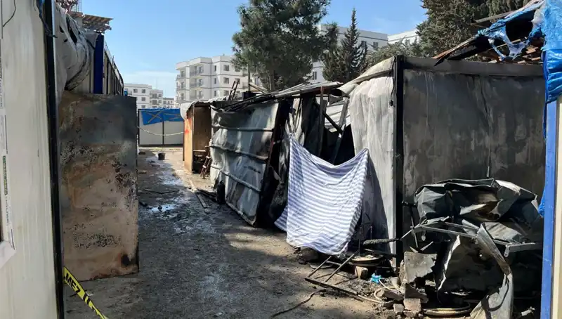 İşçilerin Kaldığı Konteynerde Yangın: 3 Kişi Hayatını Kaybetti