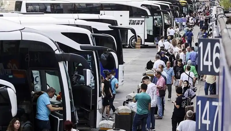İstanbul'u Terk Edenlerin Sayısı Eğitim Yılına Nasıl Etki Etti?