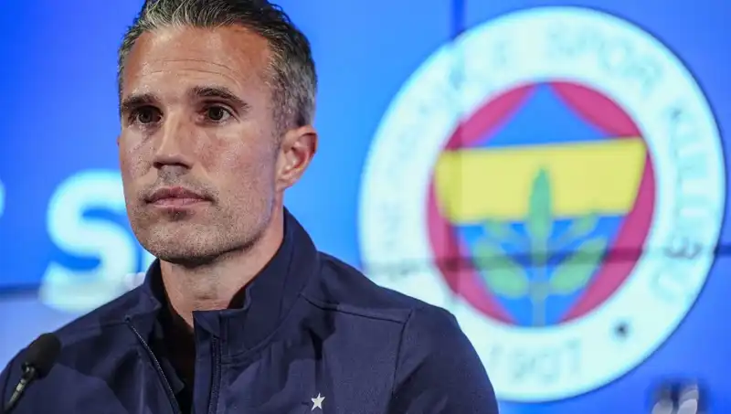Robin van Persie, Fenerbahçe'nin Şansını Yüzde ile Açıkladı: Hayal mi? Gerçek mi?