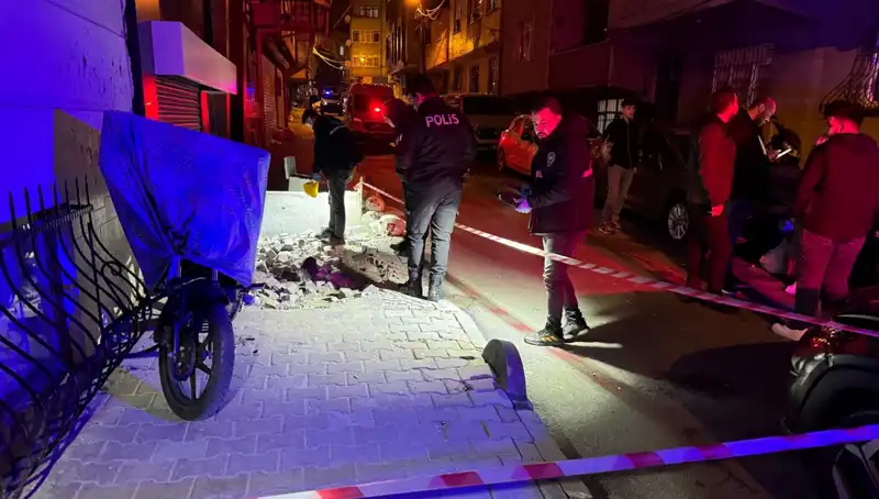 Küçükçekmece'de Plakasız Motosikletle Saldırı: Olayın Perde Arkası!