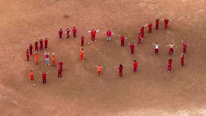 Cehenneme Gitmemek İçin "SOS" Yazıp Yardım İsteyenler!