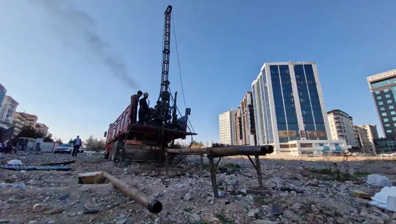Galeria Sitesi'nde İlk Kazma Vuruldu: 89 Hayat Kayıp Oldu!