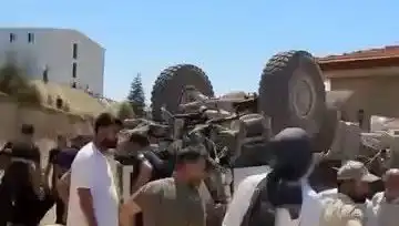 Freni Patlayan İş Makinesi Takla Attı: Bir İşçi Yaralandı