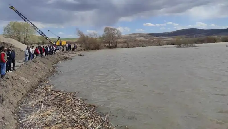 17 Yaşındaki Mehmet’in Kayıp Hikayesi: Kızılırmak Nehri'nde Neler Oldu?
