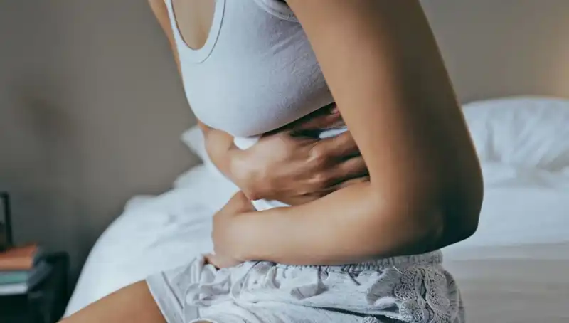 22 Yaşındaki Genç Kızın Doktorları Şaşırtan Bağırsak Kanseri Teşhisi