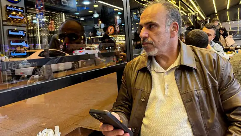 55 Yıldır Bulamadığı Annesini Arayan Adamın Dokunaklı Hikayesi