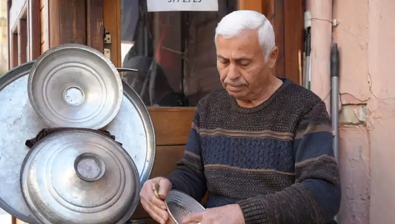 Zamanın Kurbanı Olan Meslekler: Geçmişten Günümüze İlginç Bir Bakış