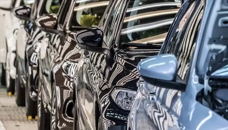 Türkiye'nin Otomotiv İhracatı 3 Milyar Dolar Eşiğine Geliyor!