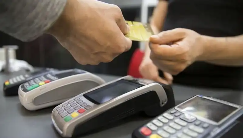 Kartlı Harcamalarda Beklenmedik Artış: Tüketiciyi Neler Bekliyor?